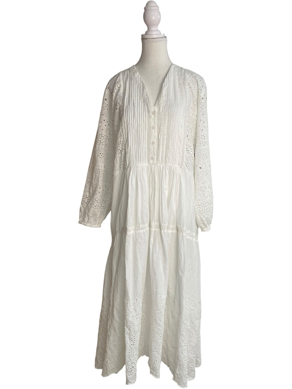 Zara The Emilia Embroidered Midi Dress White